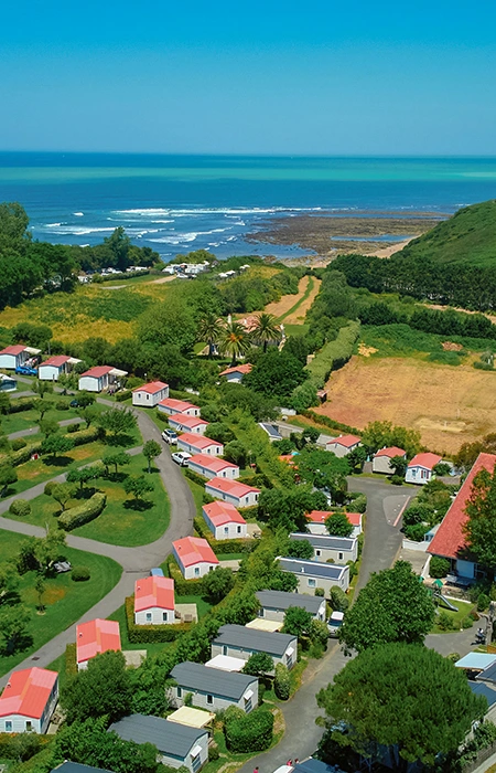 camping junto al mar en el país vasco