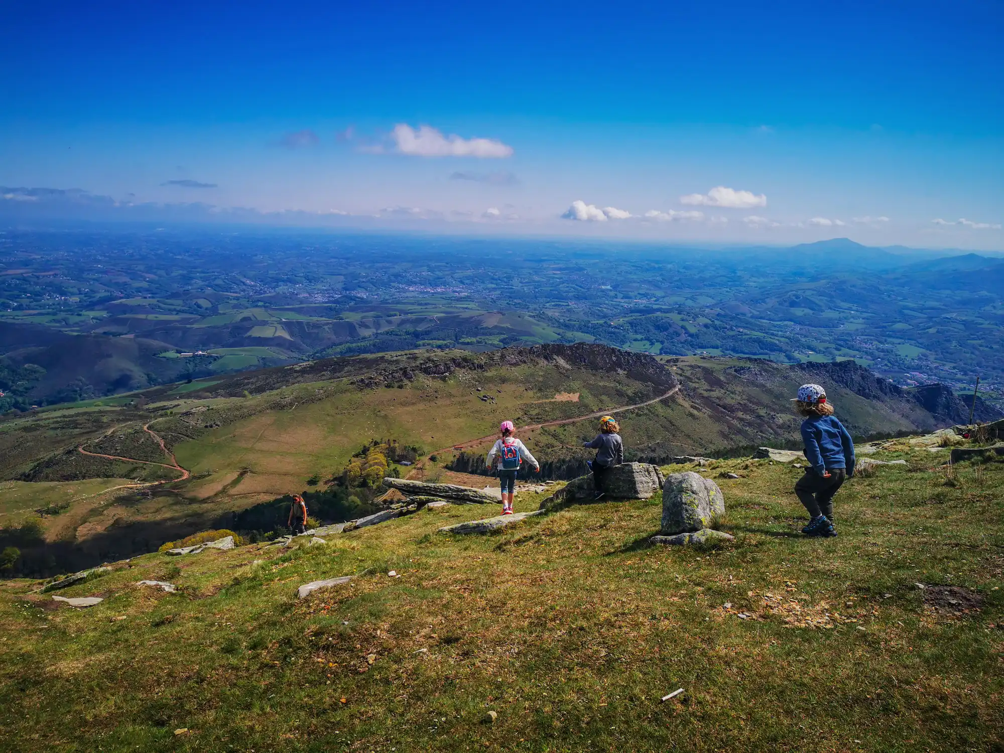 randonnee familiale pays basque